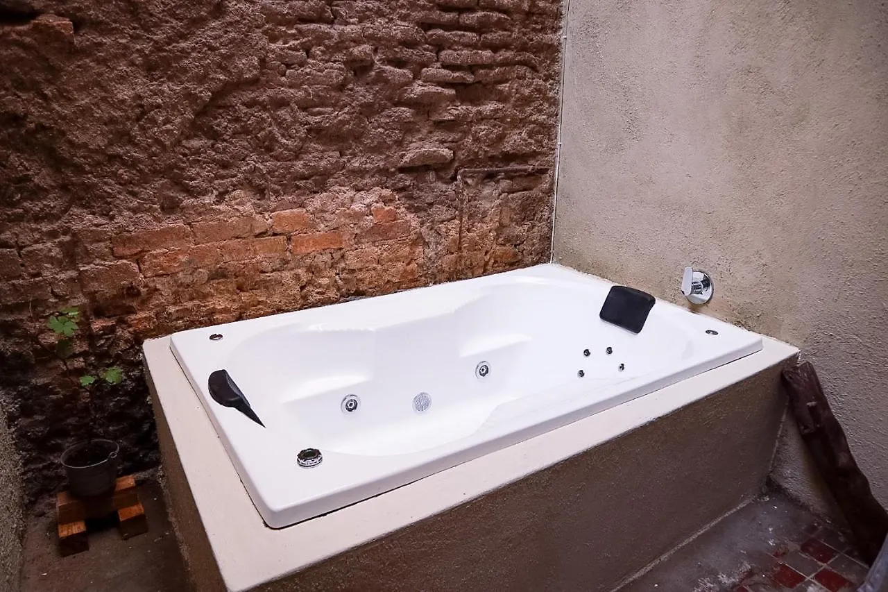 Real Santuario Aparthotel Guadalajara